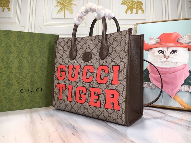 Gucci Shopping Bags